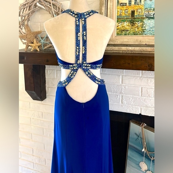 Faviana,Stunning Royal Cobalt,Rhinestone Strapped-Back Formal Gown/Dress, Size 6 - Picture 10 of 16